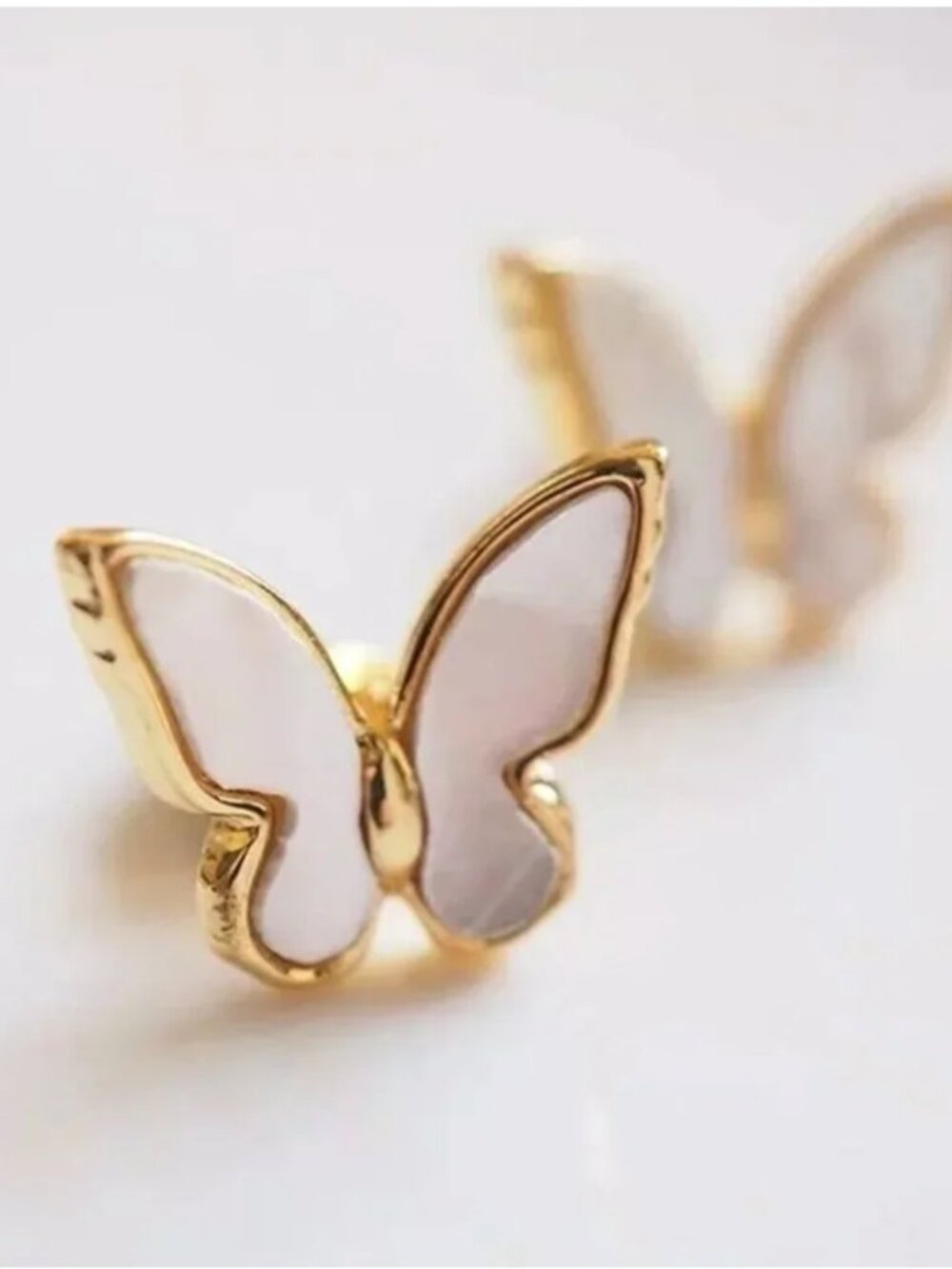 Kate Spade New York Butterfly Faux Pearl Stud Earrings Gold Tone Mother of Pearl